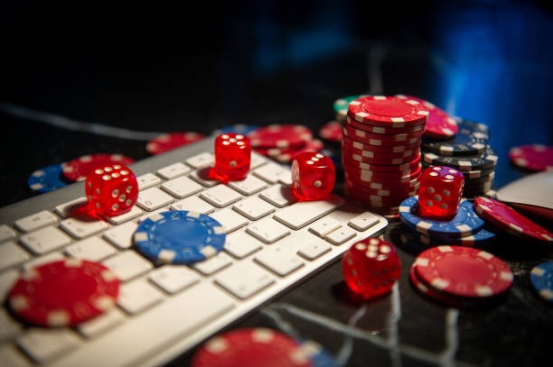 Multi-camera HD feed of Casino Hold'em table